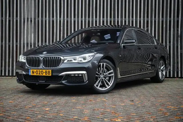 Photo 1 : Bmw Serie 7 2018 Petrol