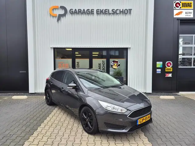 Photo 1 : Ford Focus 2016 Essence