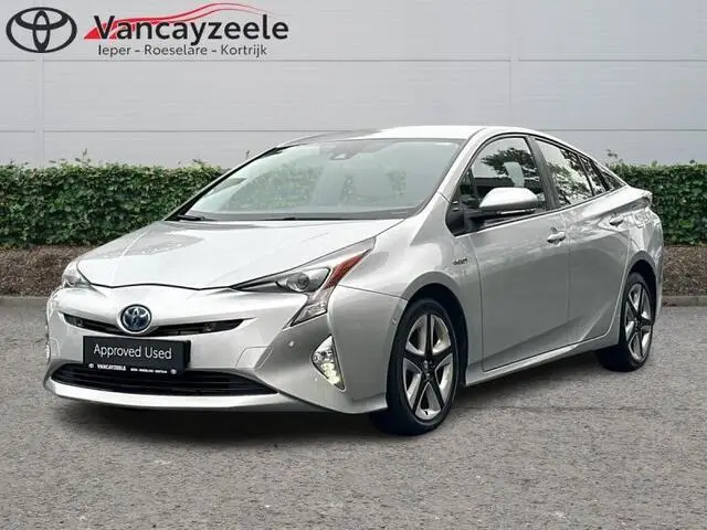 Photo 1 : Toyota Prius 2016 Hybride