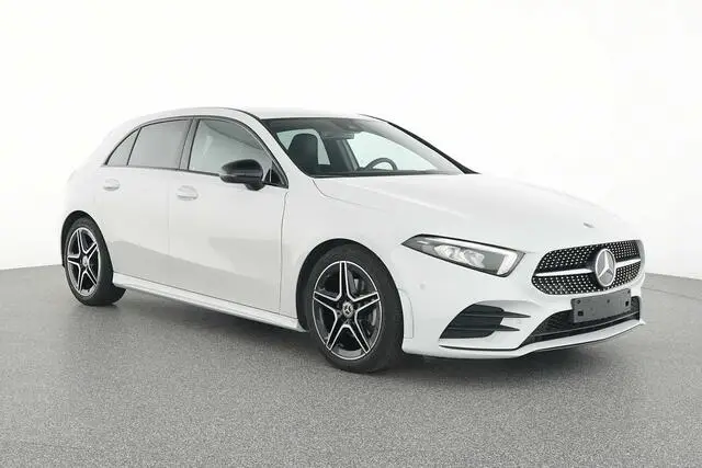 Photo 1 : Mercedes-benz Classe A 2020 Petrol