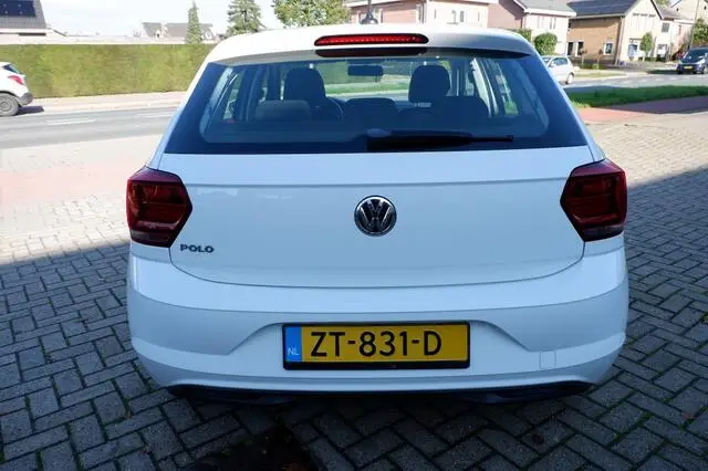 Photo 1 : Volkswagen Polo 2019 Petrol