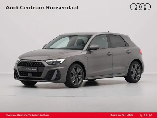 Photo 1 : Audi A1 2023 Essence