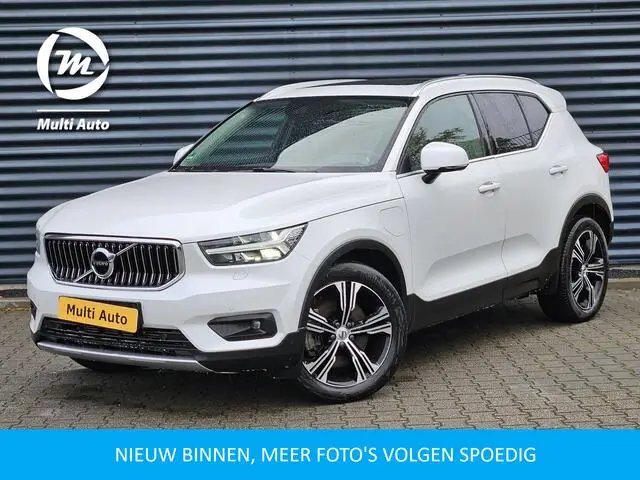 Photo 1 : Volvo Xc40 2021 Hybride