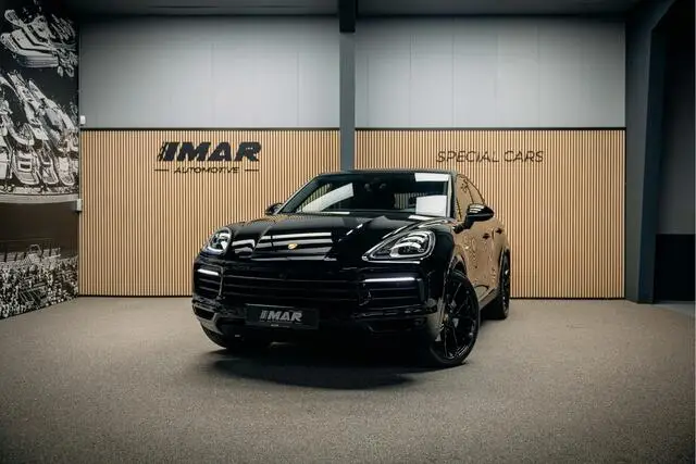 Photo 1 : Porsche Cayenne 2022 Hybride