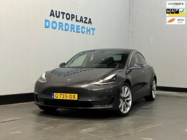 Photo 1 : Tesla Model 3 2019 Electric