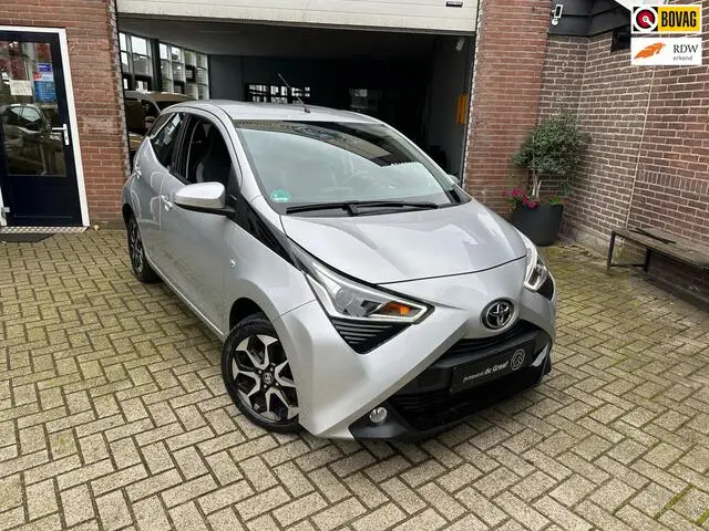 Photo 1 : Toyota Aygo 2021 Petrol