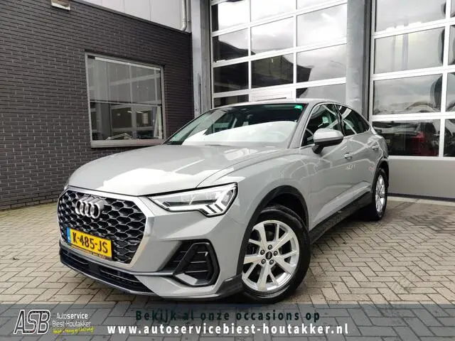 Photo 1 : Audi Q3 2021 Essence