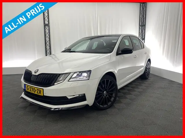 Photo 1 : Skoda Octavia 2020 Petrol