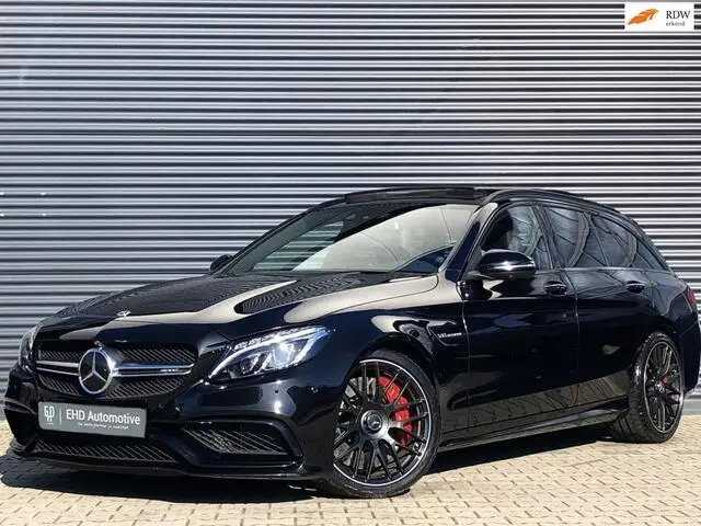 Photo 1 : Mercedes-benz Classe C 2017 Petrol