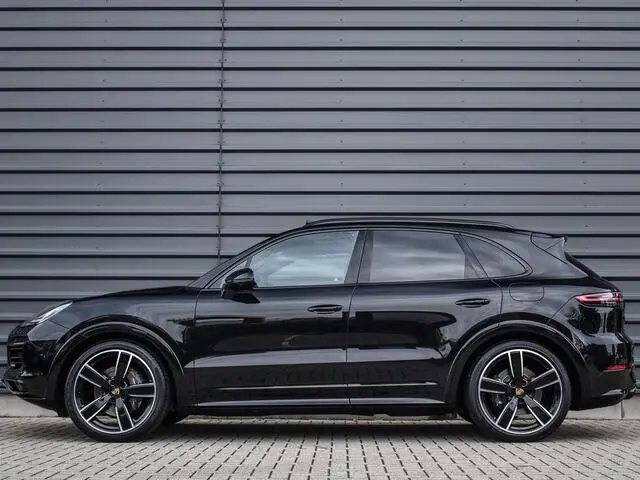 Photo 1 : Porsche Cayenne 2023 Hybride