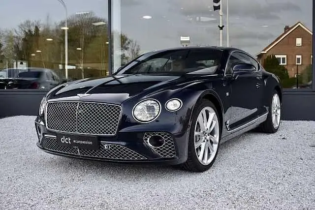 Photo 1 : Bentley Continental 2021 Essence