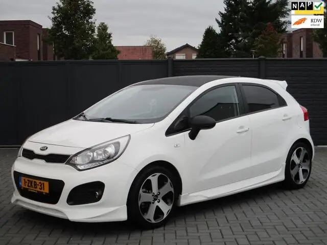 Photo 1 : Kia Rio 2015 Essence