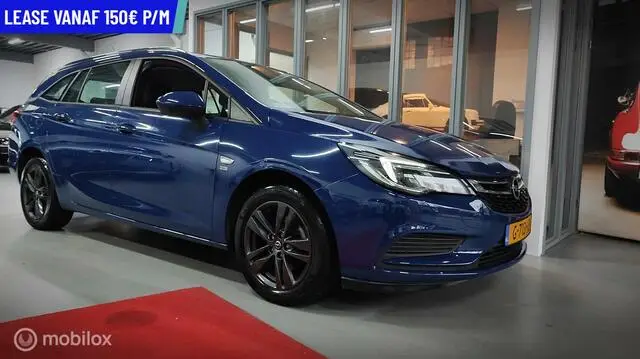 Photo 1 : Opel Astra 2019 Essence