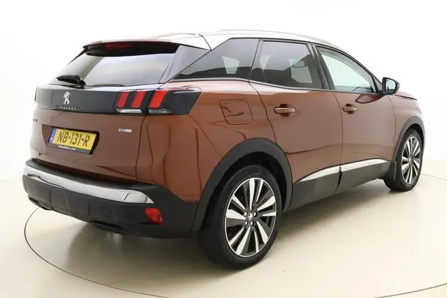 Photo 1 : Peugeot 3008 2017 Petrol