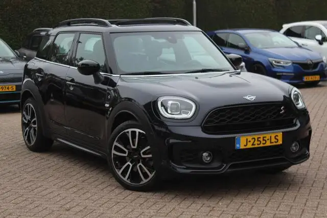 Photo 1 : Mini Countryman 2020 Essence