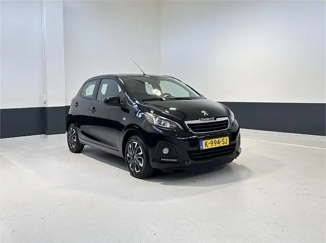 Photo 1 : Peugeot 108 2021 Essence