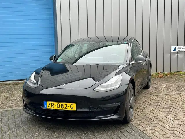 Photo 1 : Tesla Model 3 2019 Électrique