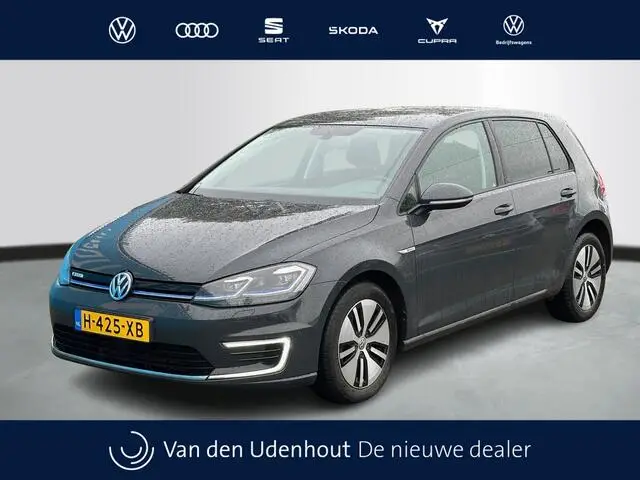 Photo 1 : Volkswagen Golf 2020 Electric