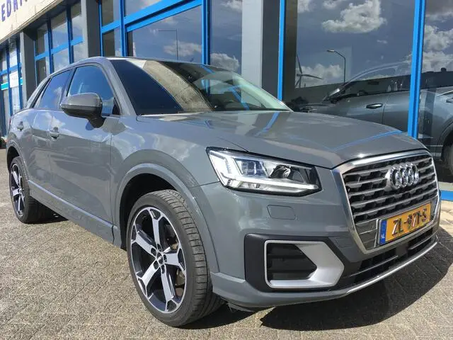 Photo 1 : Audi Q2 2018 Essence