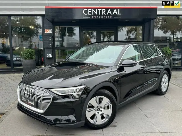 Photo 1 : Audi E-tron 2020 Électrique