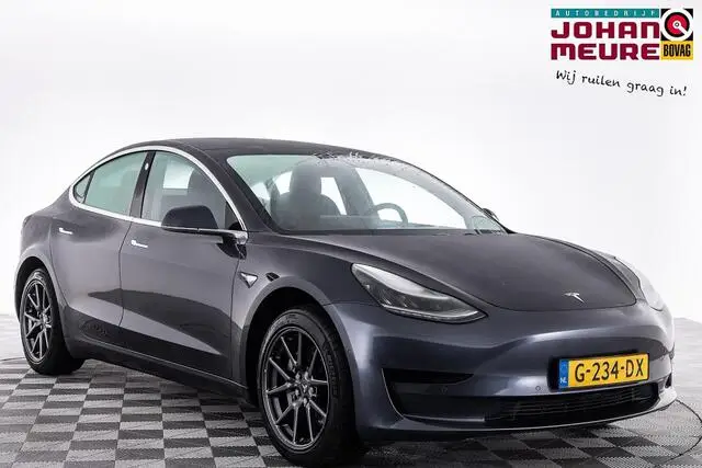 Photo 1 : Tesla Model 3 2019 Électrique