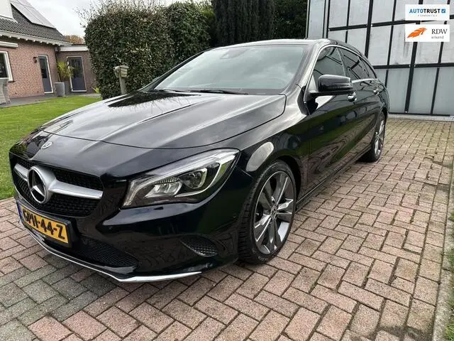 Photo 1 : Mercedes-benz Classe Cla 2018 Essence