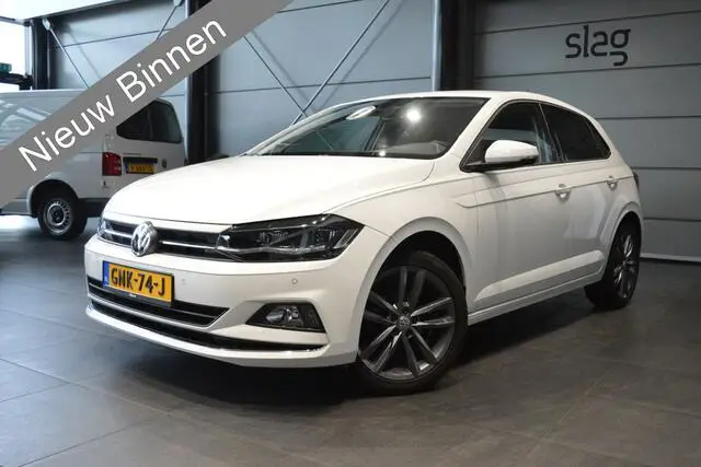 Photo 1 : Volkswagen Polo 2018 Petrol