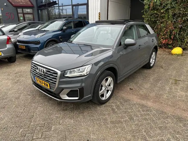 Photo 1 : Audi Q2 2019 Essence