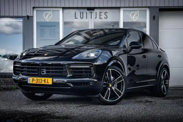 Photo 1 : Porsche Cayenne 2021 Petrol