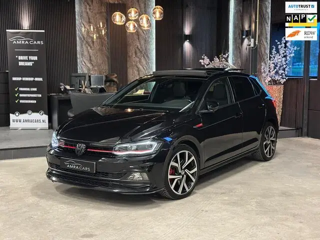 Photo 1 : Volkswagen Polo 2019 Essence