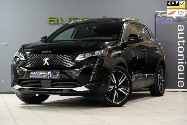 Photo 1 : Peugeot 3008 2021 Essence