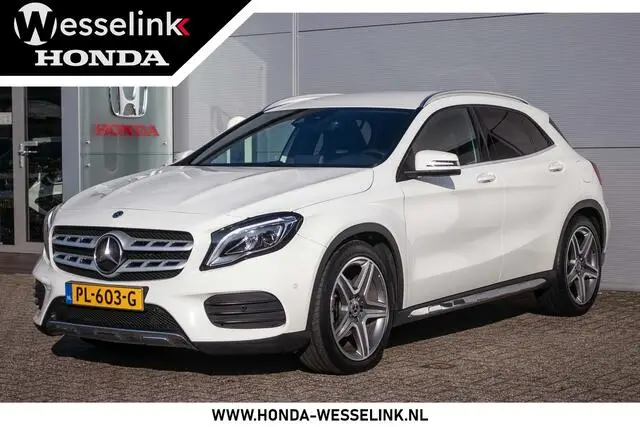 Photo 1 : Mercedes-benz Classe Gla 2017 Essence