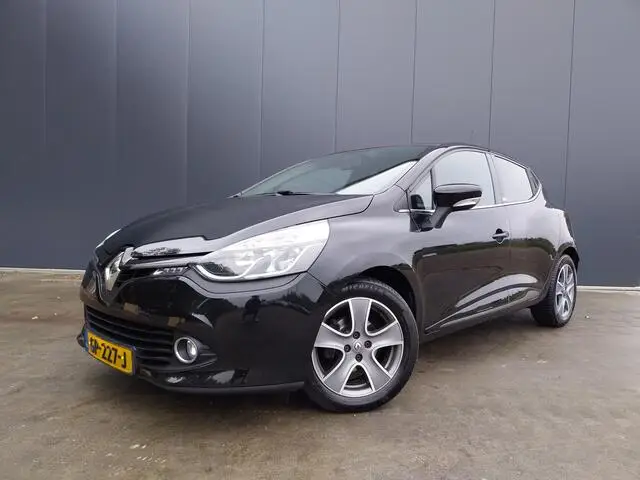 Photo 1 : Renault Clio 2015 Essence