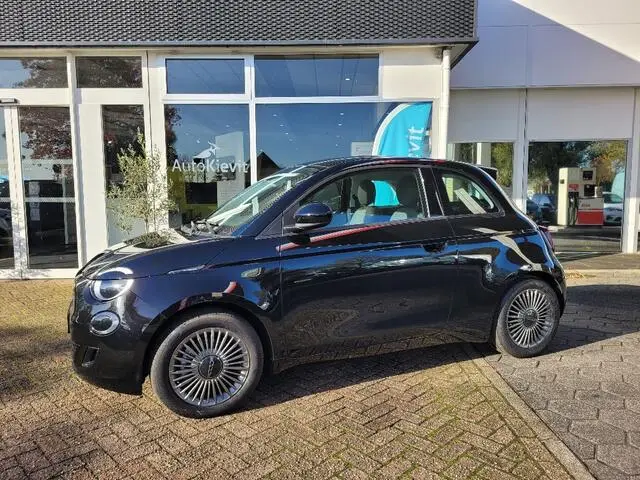 Photo 1 : Fiat 500 2022 Electric