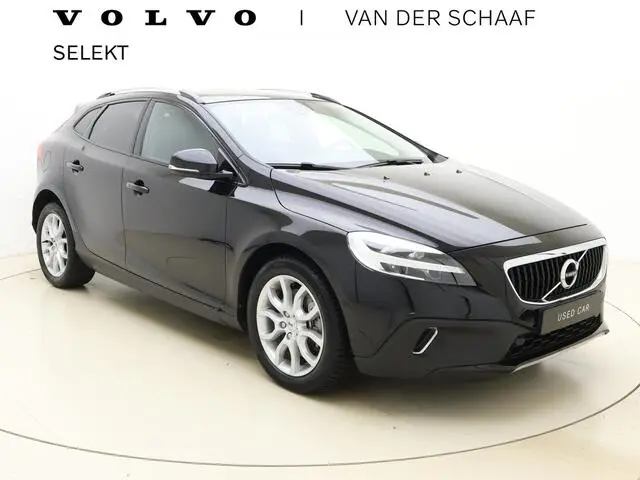 Photo 1 : Volvo V40 2019 Petrol