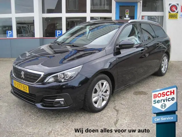 Photo 1 : Peugeot 308 2020 Petrol