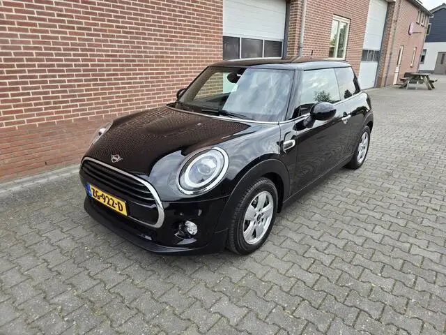 Photo 1 : Mini Cooper 2019 Petrol