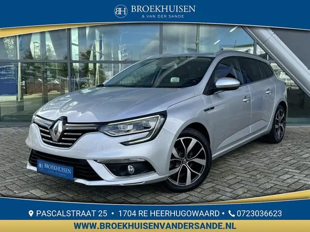 Photo 1 : Renault Megane 2016 Petrol