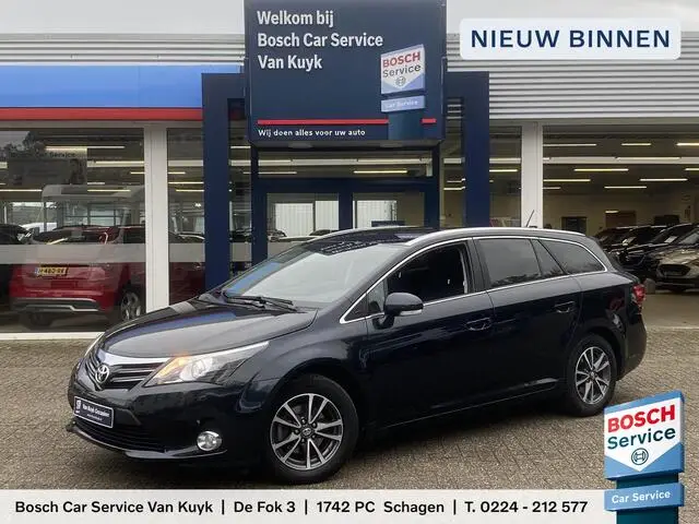 Photo 1 : Toyota Avensis 2015 Essence