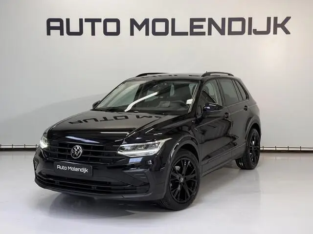 Photo 1 : Volkswagen Tiguan 2021 Essence