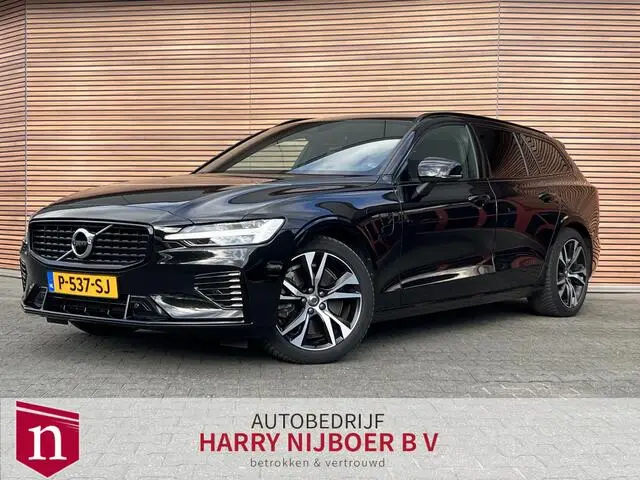 Photo 1 : Volvo V60 2022 Hybride