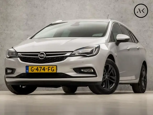 Photo 1 : Opel Astra 2019 Essence