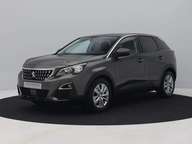 Photo 1 : Peugeot 3008 2019 Petrol