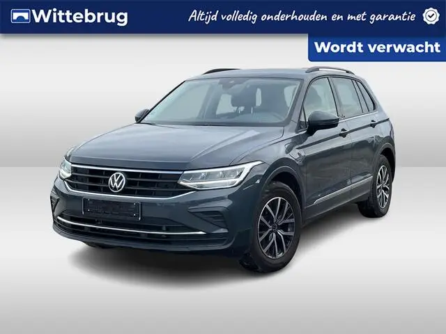 Photo 1 : Volkswagen Tiguan 2021 Hybride