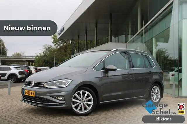 Photo 1 : Volkswagen Golf 2019 Essence