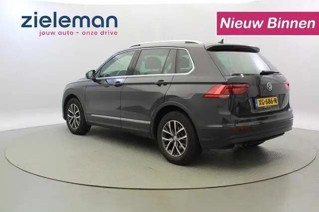 Photo 1 : Volkswagen Tiguan 2019 Petrol