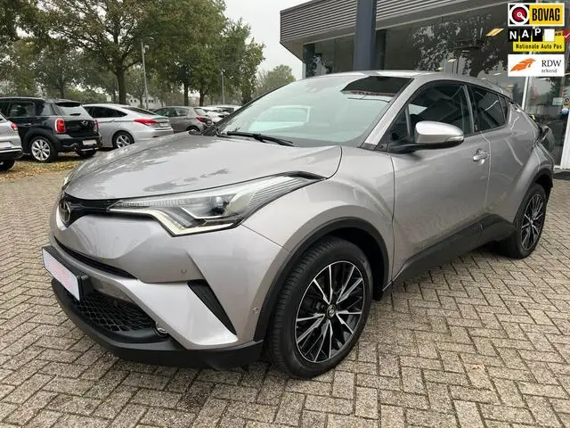 Photo 1 : Toyota C-hr 2018 Essence