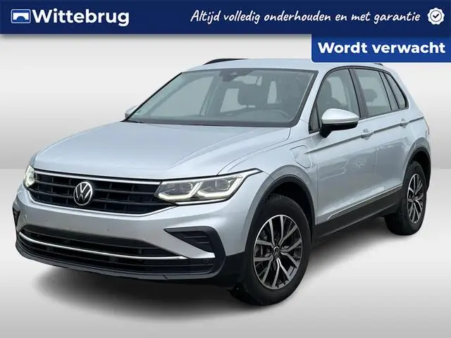 Photo 1 : Volkswagen Tiguan 2021 Hybrid