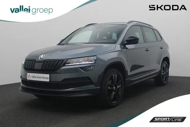 Photo 1 : Skoda Karoq 2021 Essence