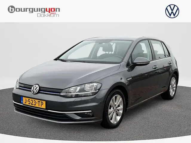 Photo 1 : Volkswagen Golf 2020 Petrol